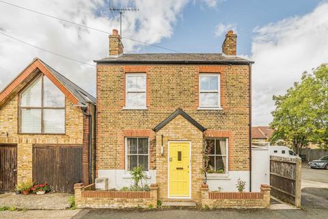 Fairfield Place, Kingston Upon Thames KT1