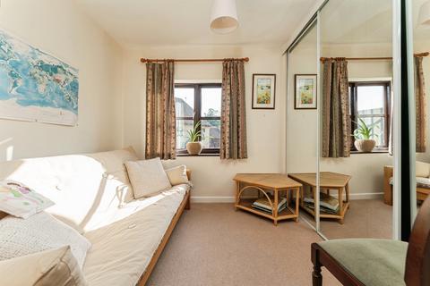 2 bedroom apartment for sale, Ship Gardens, Mildenhall, Bury St. Edmunds