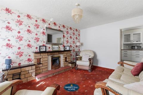 3 bedroom terraced house for sale, Linwood Drive, Walsgrave on Sowe, Coventry, CV2 2LZ
