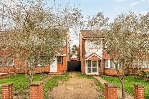 undefined, Bowes Road, LONDON