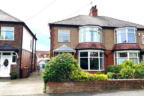 3 bedroom semi-detached house for sale, Allderidge Avenue, Hull HU5