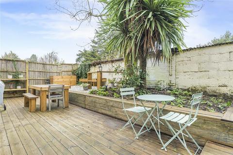 1 bedroom ground floor flat for sale, College Road, Bromley