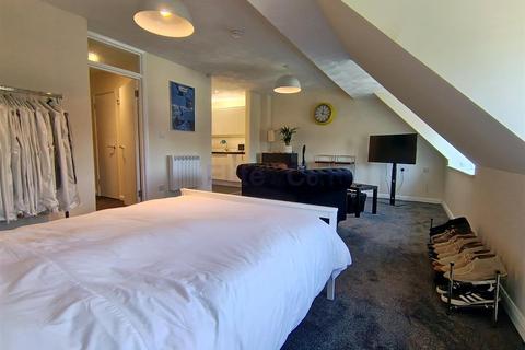 1 bedroom retirement property for sale, Rectory Road, Beckenham, BR3