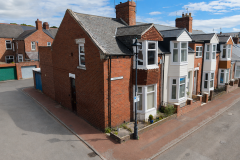 End of terrace house - 30 Ennerdale, Sunderland SR2 7HR