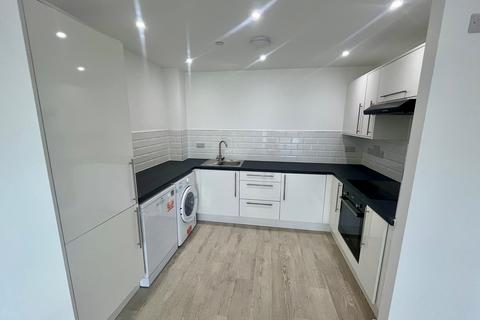 1 bedroom penthouse to rent, Armstrong House, Fletton Quays, Peterborough