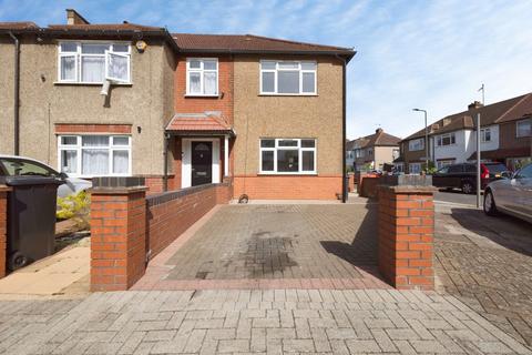 Lewis Crescent, London NW10