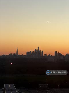 undefined, Auckland Road, London, E10