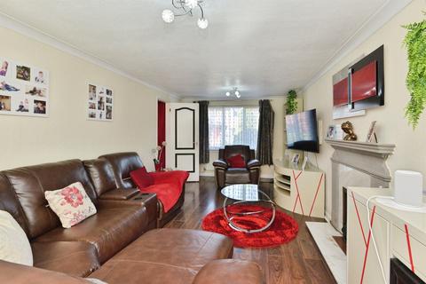4 bedroom detached house for sale, Harborne Court, Two Mile Ash, Milton Keynes