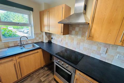 2 bedroom flat for sale, Whitehall Croft, Leeds
