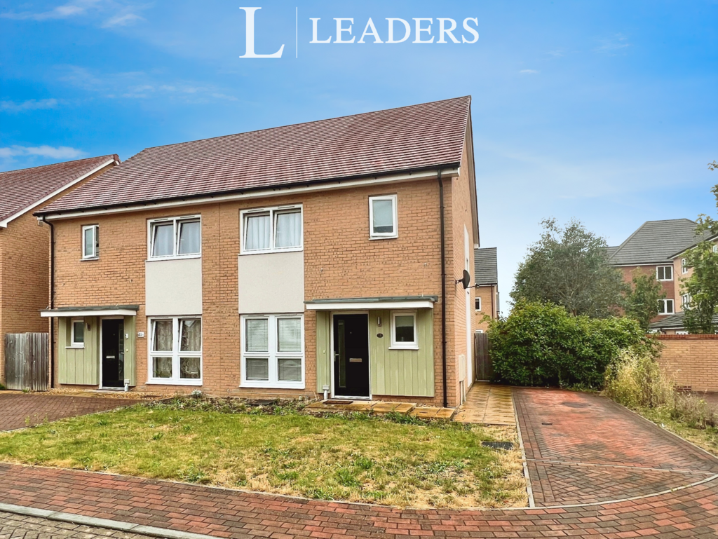 3 bedroom semi-detached house to rent