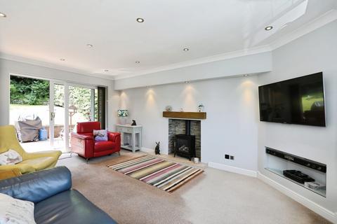 4 bedroom detached house for sale, Cheddleton Park Avenue, Leek ST13