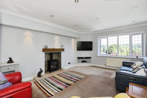 4 bedroom detached house for sale, Cheddleton Park Avenue, Leek ST13