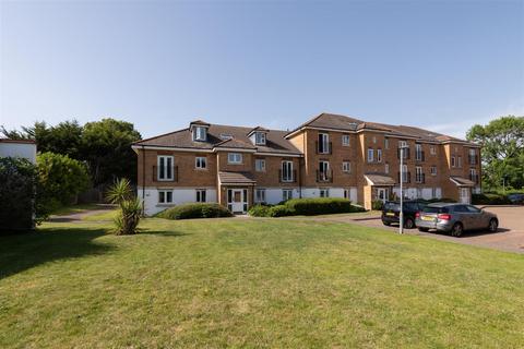 2 bedroom ground floor flat for sale, Stafford Close, London N14