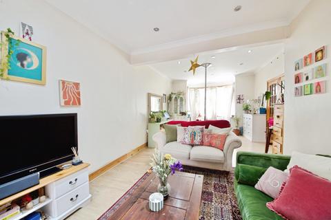 4 bedroom terraced house for sale, Cottenham Road, Walthamstow, E17