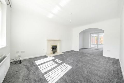 3 bedroom link detached house to rent, Field View, Knightwood Park Chandler's Ford