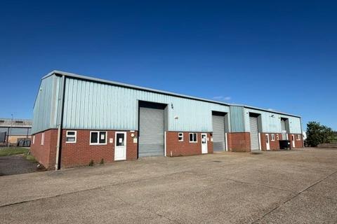 Warehouse to rent, Hurricane Close Salisbury SP4 6LG