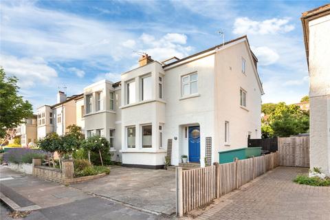 5 bedroom semi-detached house for sale, Warren Avenue, Bromley