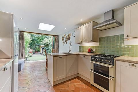 3 bedroom terraced house for sale, Parchment Street, Winchester, Hampshire, SO23