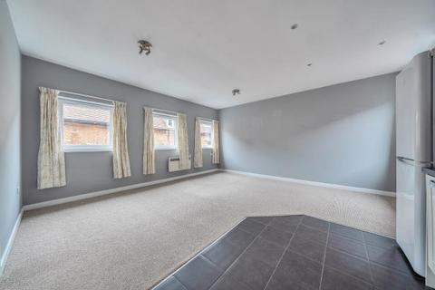 undefined, Flat B 1-3 The Broadway, Newbury