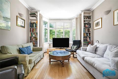 4 bedroom semi-detached house for sale, Holdenhurst Avenue, London, N12