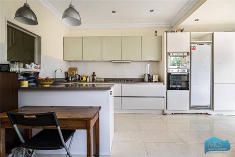 4 bedroom semi-detached house for sale, Holdenhurst Avenue, London, N12