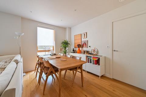 2 bedroom flat to rent, Canonbury, London, N1