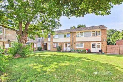 1 bedroom flat for sale, West Ewell KT19