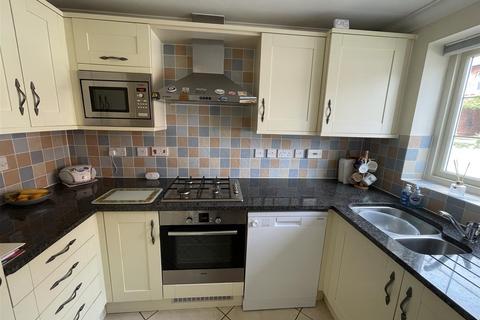 3 bedroom townhouse for sale, Florence Mews, Salisbury SP2