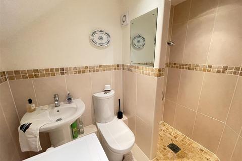 3 bedroom townhouse for sale, Florence Mews, Salisbury SP2
