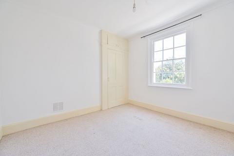 2 bedroom flat to rent, Denmark Hill, London, SE5