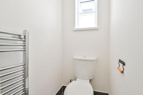 2 bedroom flat to rent, Denmark Hill, London, SE5