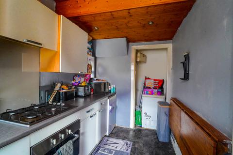 3 bedroom semi-detached house for sale, Coronation Walk, Keighley BD22