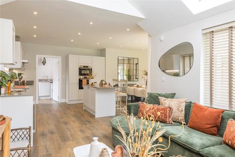 5 bedroom detached house for sale, Knights Grove, Newbury, Berkshire, RG18
