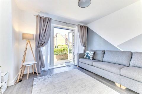2 bedroom apartment for sale, Harrys Way, Faygate, West Sussex, RH12 0DT
