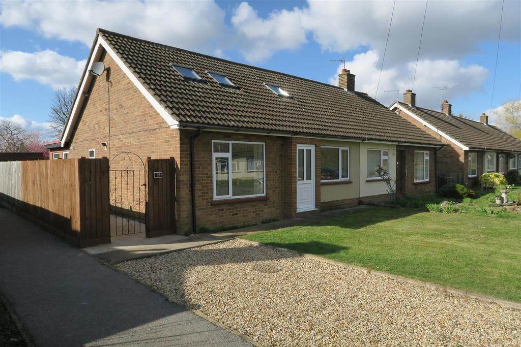 3 bedroom semi-detached house to rent