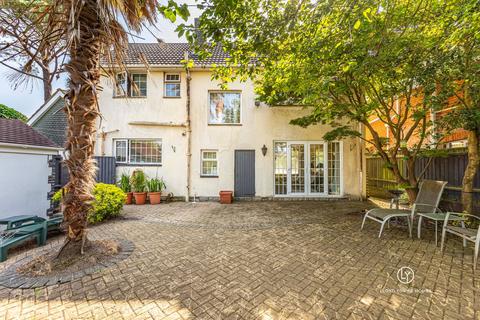 3 bedroom detached house for sale, Motcombe Road, Poole BH13