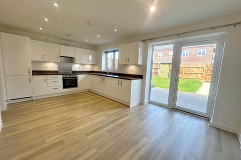3 bedroom house to rent, Brass Lane, Birmingham, B16