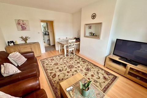 2 bedroom flat for sale, Ballbrook Court, Didsbury