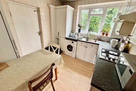 2 bedroom flat for sale, Ballbrook Court, Didsbury
