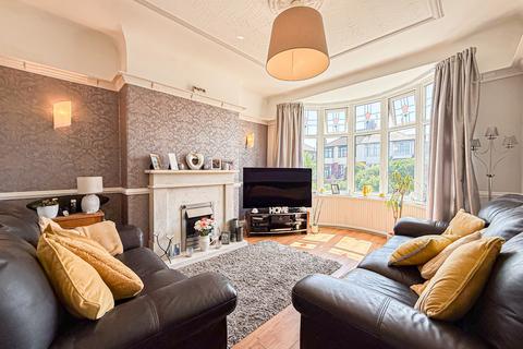 3 bedroom semi-detached house for sale, Melbreck Road, Liverpool, L18