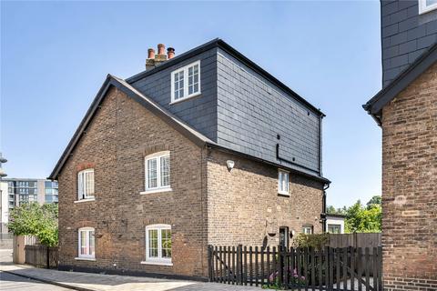 Brewery Lane, Twickenham, TW1