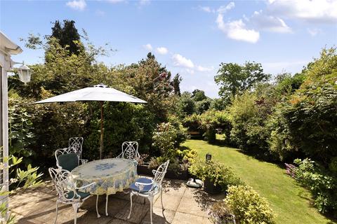 4 bedroom semi-detached house for sale, Tilford Road, Surrey GU26