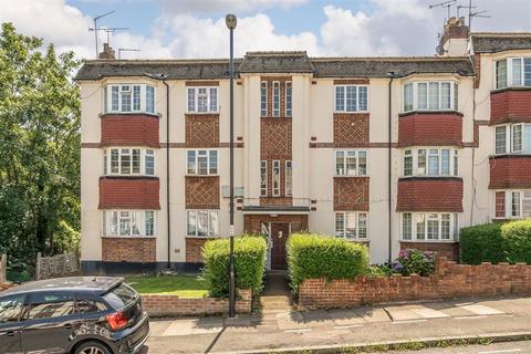 2 bedroom flat for sale, Amblecote Road, London SE12