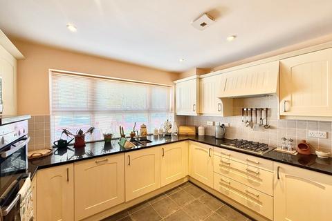 3 bedroom house to rent, Stein Road, Emsworth, PO10