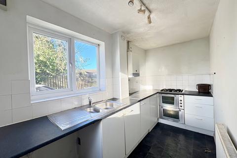 2 bedroom cluster house for sale, Dore Close, Northampton