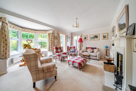 4 bedroom house for sale, The Close, Farnham, GU9