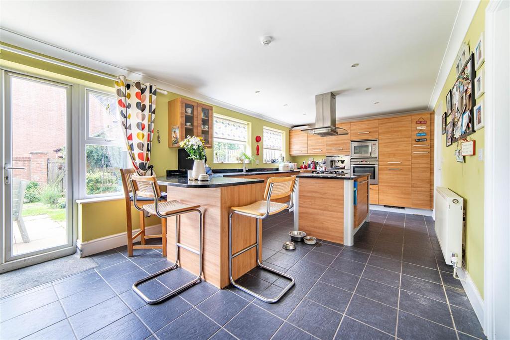 House in Newcastle upon Tyne, North Gosforth - View 3