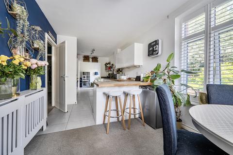 4 bedroom townhouse for sale, Forty Hill, Enfield
