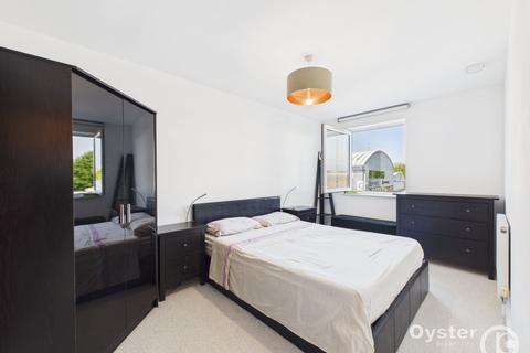 undefined, Burnt Oak Broadway, Edgware, HA8