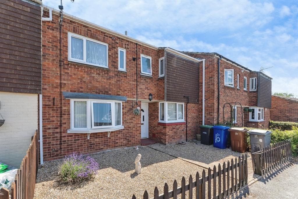 3 bedroom terraced house for sale